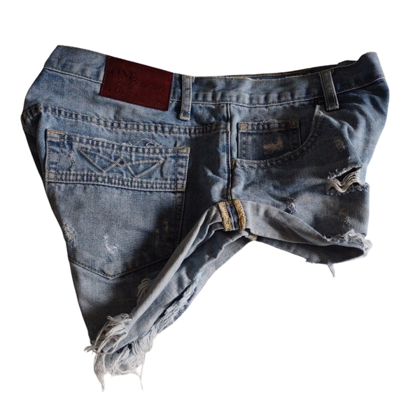 One X Oneteaspoon Size 26 Button Fly Blue Distressed Denim Shorts - Picture 2 of 16